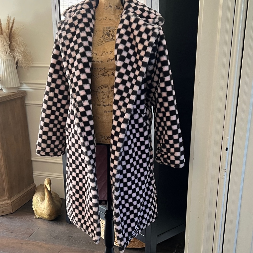 Checkerboard Faux Fur Pea Coat - Pink & Black - Picture 5 of 7